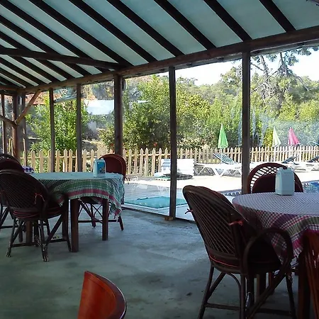 Yesil Bahce Bungalow - Ahsap Evler مزرعة للإقامة *