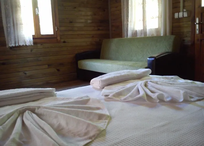 Yesil Bahce Bungalow - Ahsap Evler *