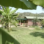 בית חווה Yesil Bahce Bungalow - Ahsap Evler פאטהיה