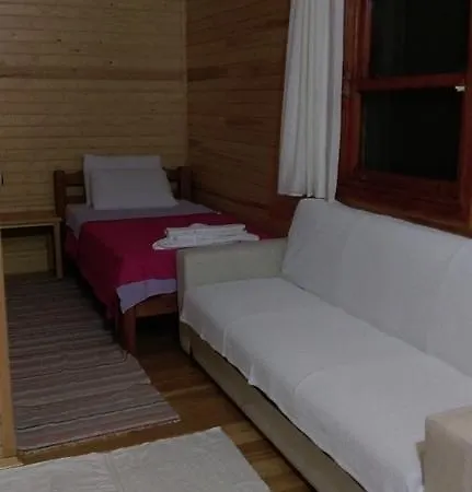 Çiftlik konaklama Yesil Bahce Bungalow - Ahsap Evler *