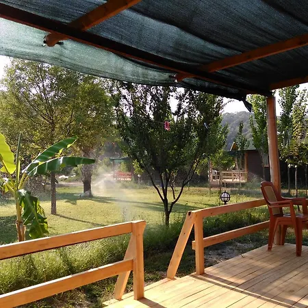Çiftlik konaklama Yesil Bahce Bungalow - Ahsap Evler